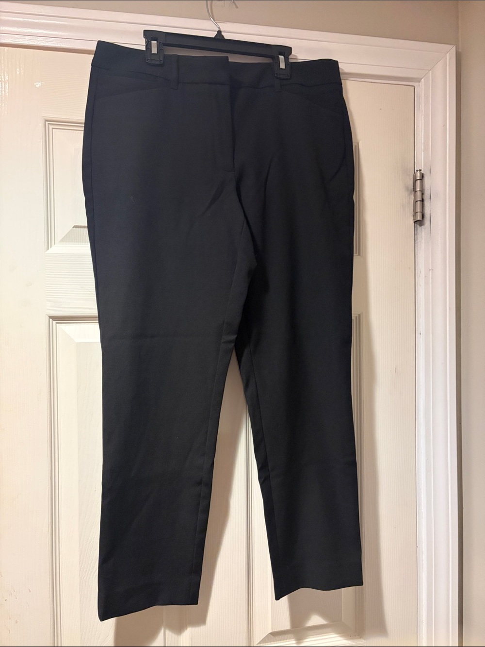 White House Black Market The Slim Ankle Pant in Black 10